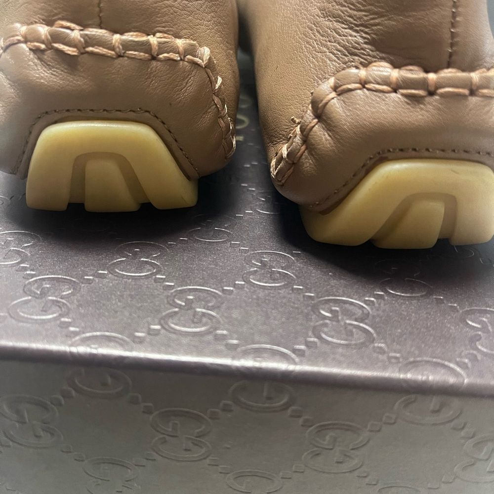 Gucci Brown Embossed Shoes - Picture 4 of 5
